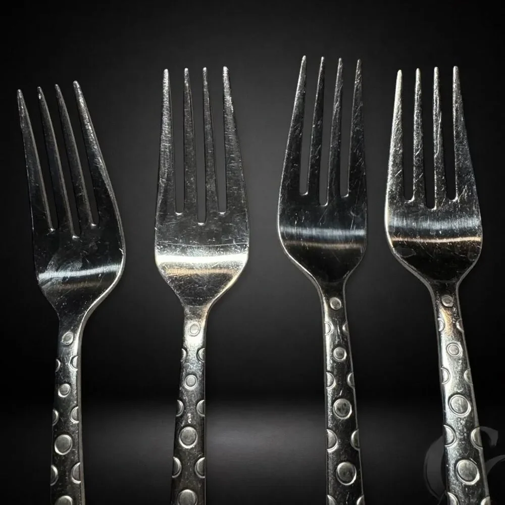 Oneida Cirque Salad Forks 7 1/8” Stainless Dots Bubbles Circles Set of 4